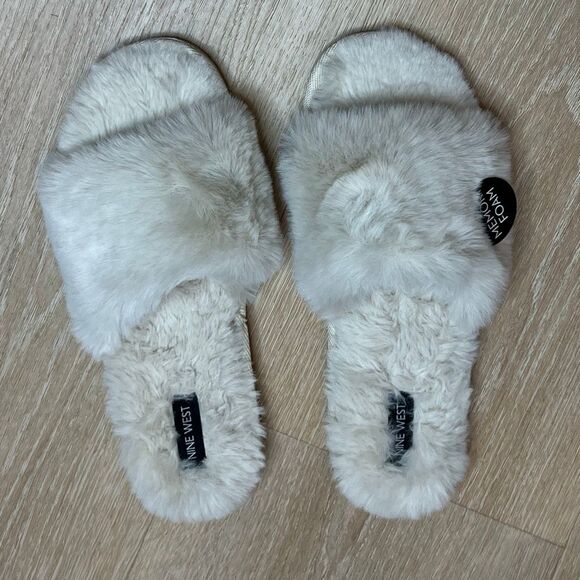 Nine West Ivory Fuzzy Slipper Slides, Backless House Shoes Women’s Large US 9-10 - Picture 7 of 7